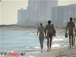 voyeurism at a super-hot naturist couple on the beach