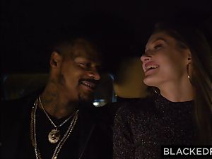 BLACKEDRAW super Model wiggles With enlivenment For big black cock